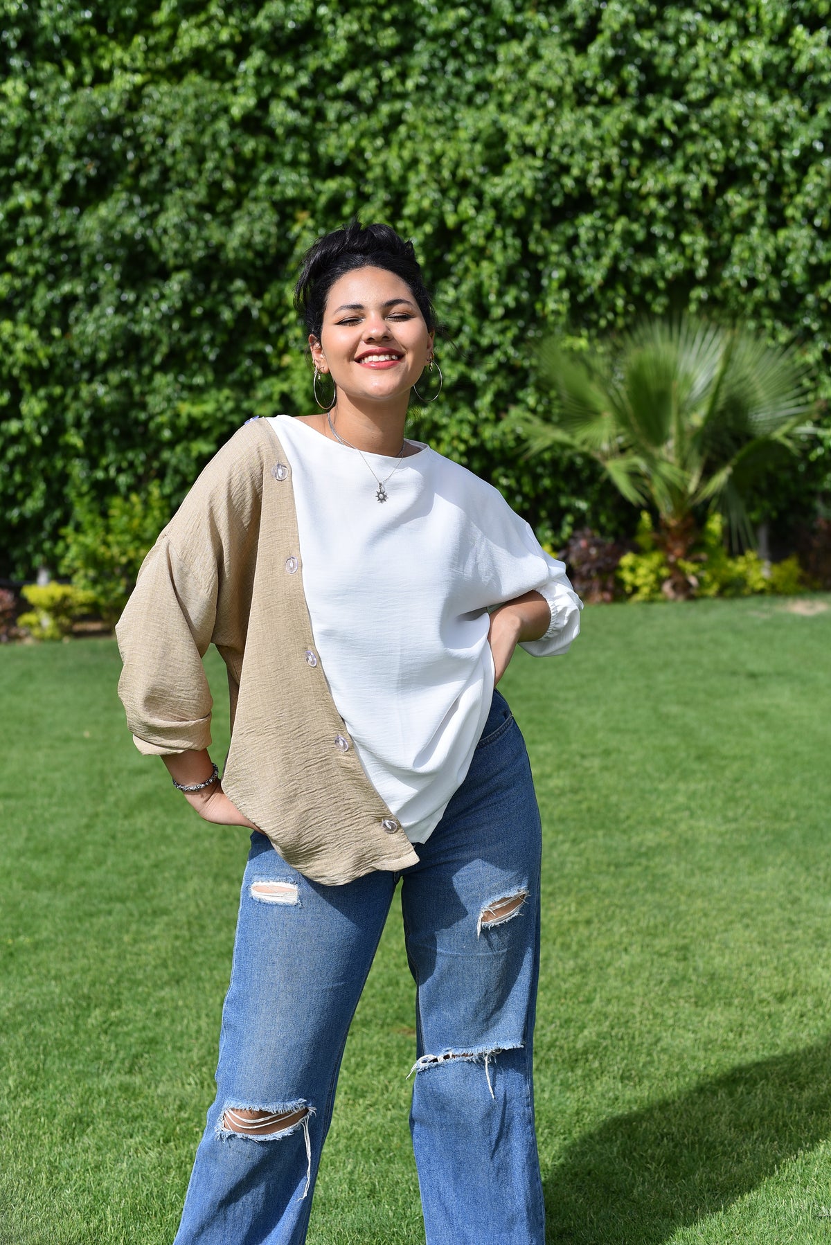 Waves &amp; Seashells Buttoned Blouse