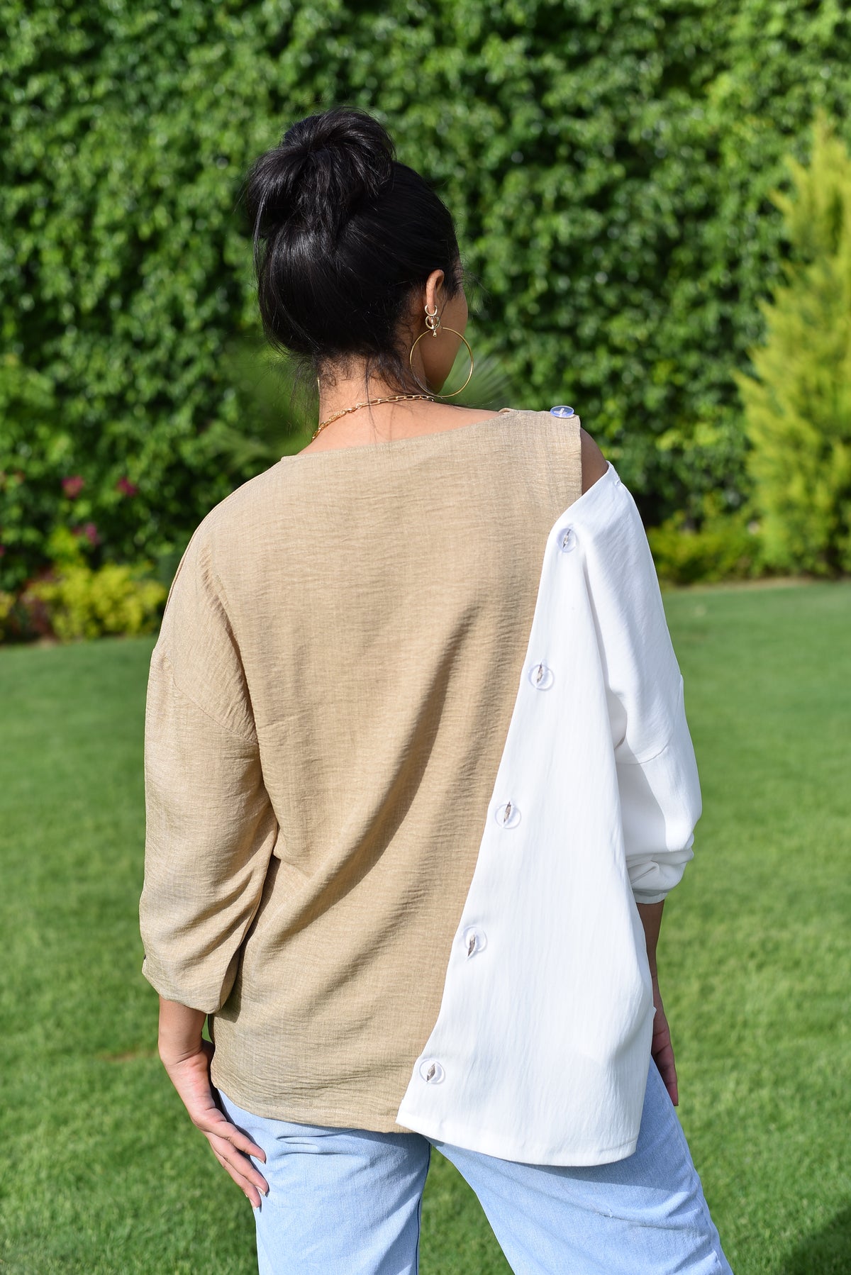 White Desert Buttoned Blouse